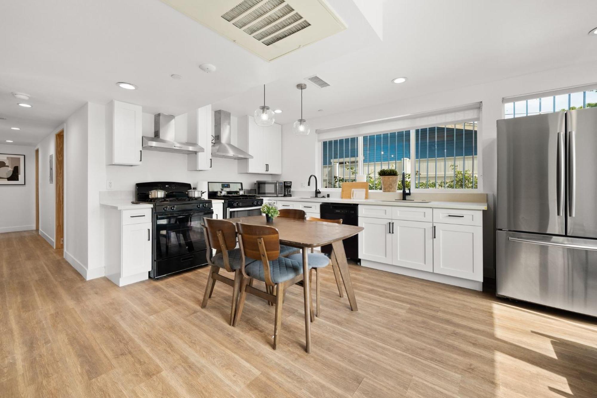 Charming Urban Retreat Near Usc In La- Private Room With Share Living Room With Kitchen Los Angeles Exterior foto